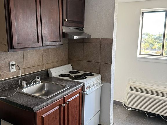 4th image of 2100 Cassandra Ln #Pv1-509