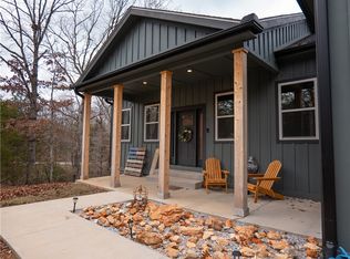 14201 Horse Shoe Dr, Lowell, AR 72745