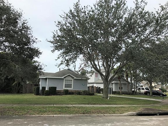 3rd image of 1618 Pga Blvd