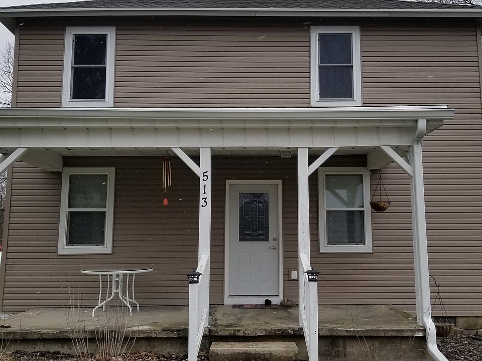 1st image of 513 E Washington St