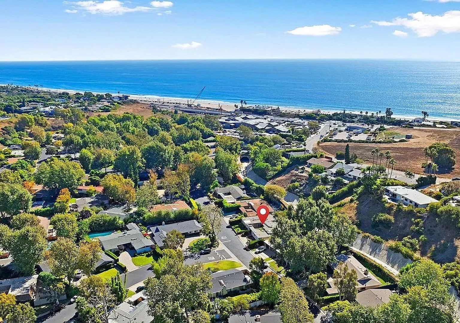 4 Bedroom Malibu West Retreat w/ Beach Club Access! — Photo 4