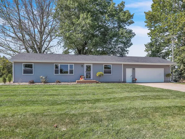 161 Langstraat Ln, Knoxville, IA 50138
