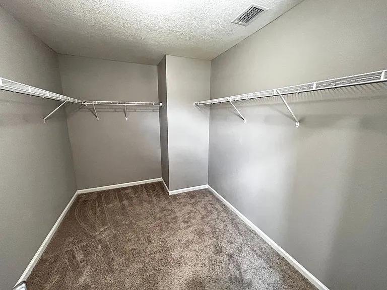 11646 Pacific Dogwood Ct — Photo 27