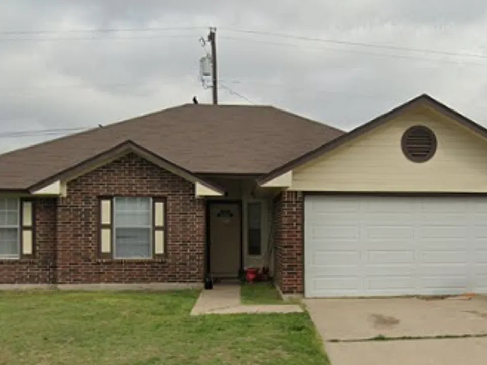 4903 Morning Glen Ln