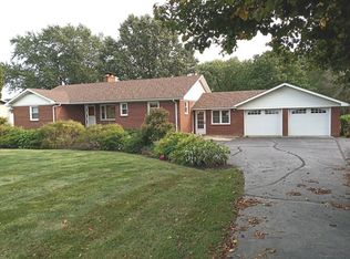 904 W Vermilion St, Catlin, IL 61817