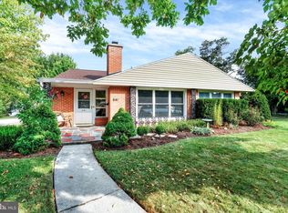 641 Country Club Rd, York, PA 17403