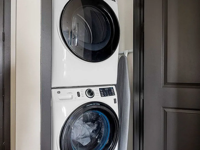 Washer/Dryer
