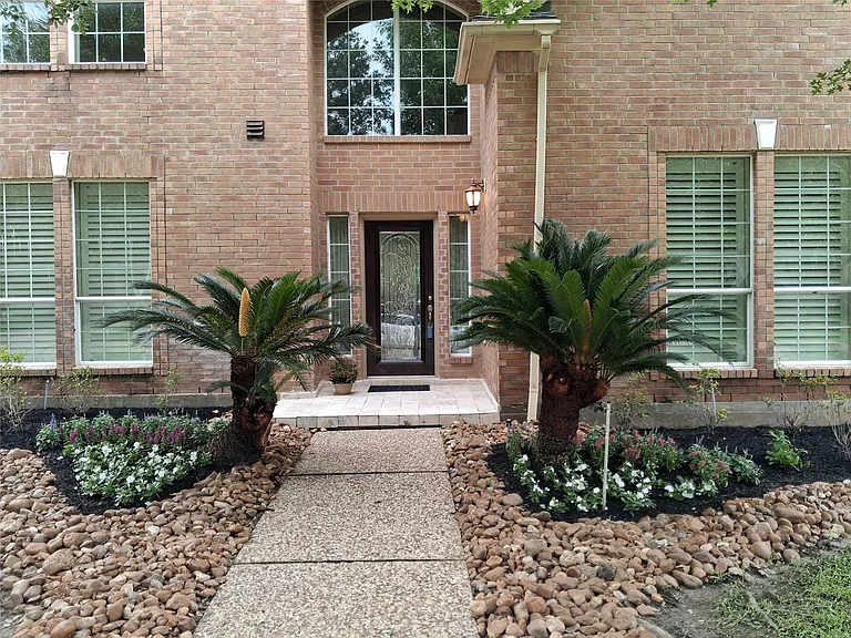 1722 Parklake Vlg — Photo 12