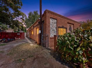 2215 Hooper Rd SW, Albuquerque, NM 87105