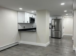 191 Grand Ave, Cranston, RI 02905