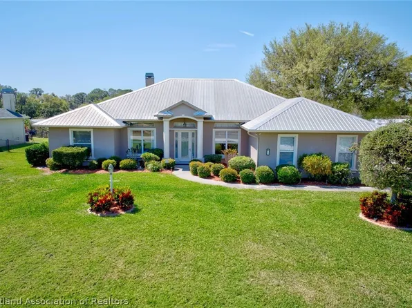 12 Diamond Bay Dr, Lake Placid, FL 33852