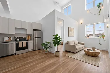 173 Tompkins Avenue, #4R