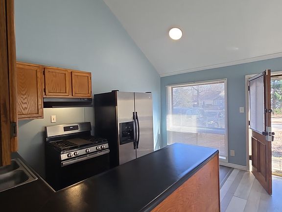 5th image of 2807 Shadowcreek Dr