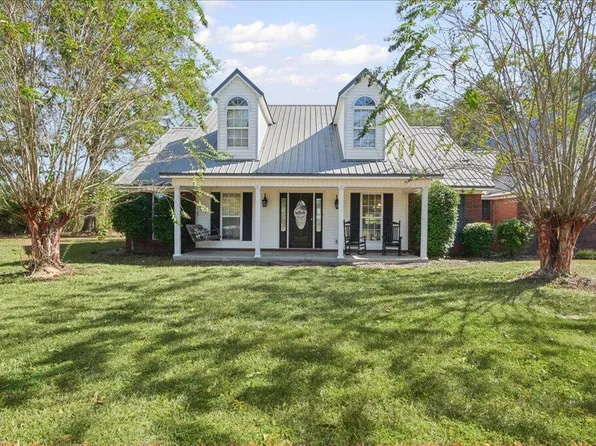 8143 State Highway 503, Hickory, MS 39332