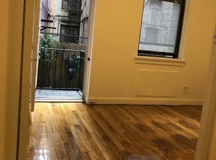 304 1/2 E 38th St APT 2, New York, NY