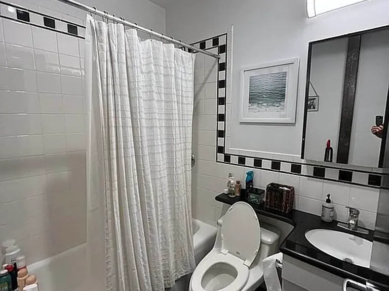 97 Chambers St #2D — Photo 11