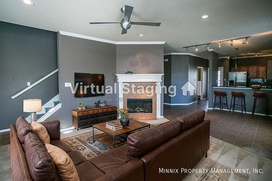 1st image of 2101 Main St Unit 1
