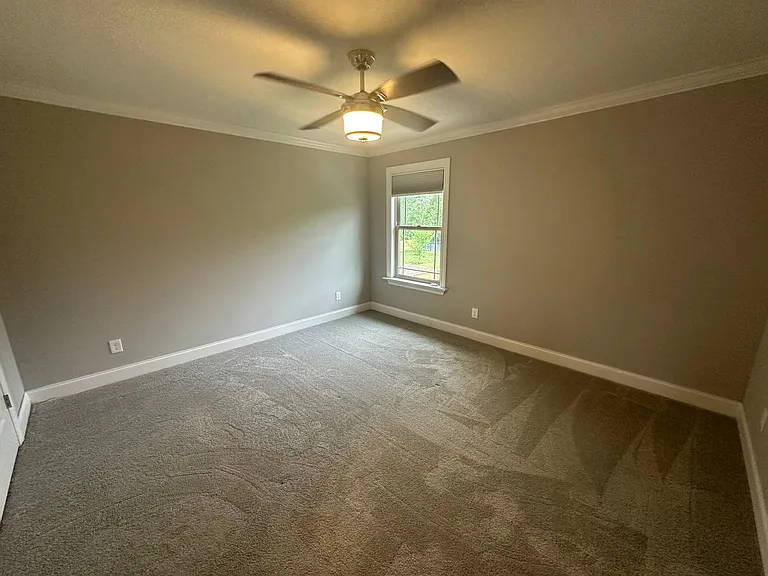 514 Sapphire Dr — Photo 33