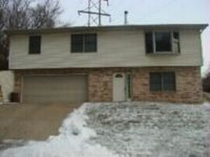 1947 Amelia Dr, Dubuque, IA, 52001