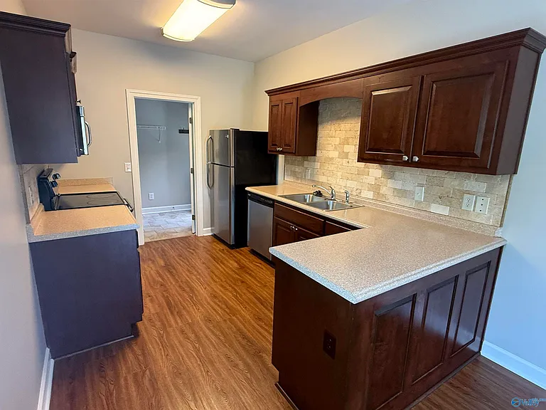 468 Wade Rd SE #A — Photo 5