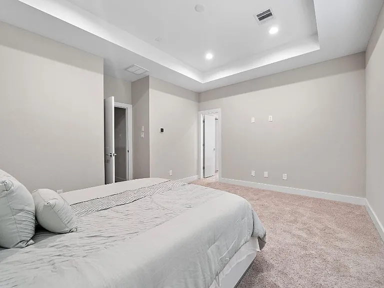 7522 Sandle St — Photo 12