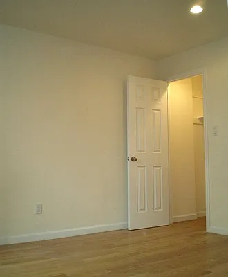 Rented by City Connections Realty | media 41