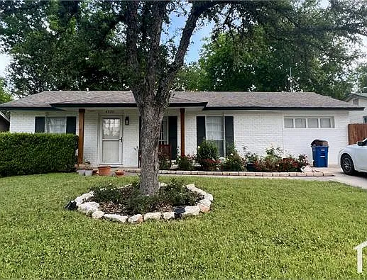 4930 Casa Oro St
