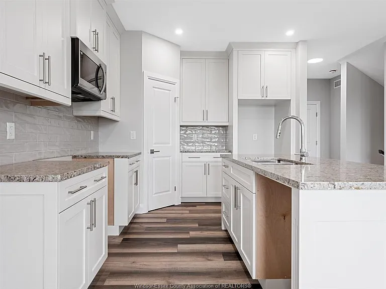 113 Eagle St — Photo 7