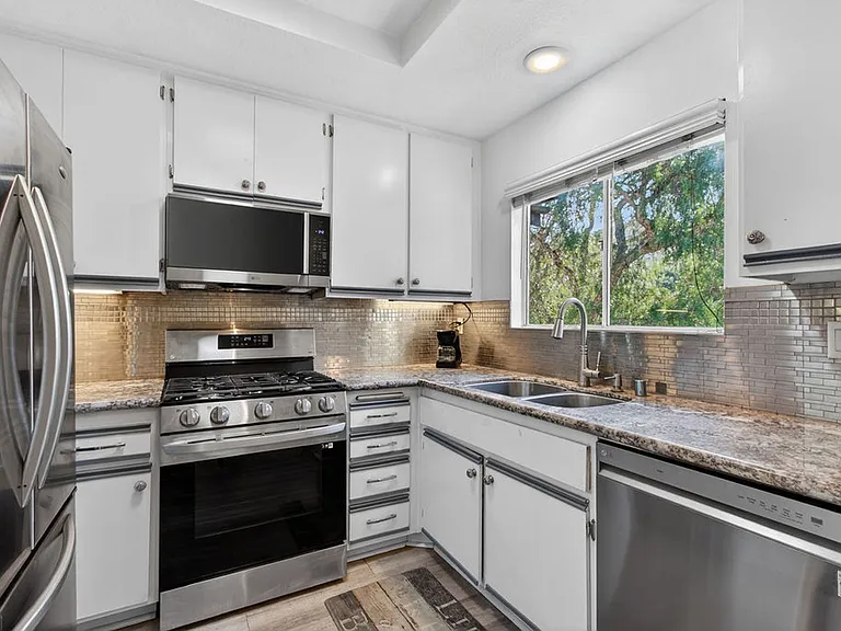 30902 Club House Dr #2G-1 — Photo 3