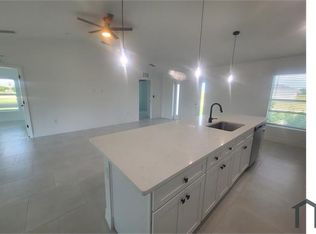 3118 NW 18th Ter, Cape Coral, FL 33993