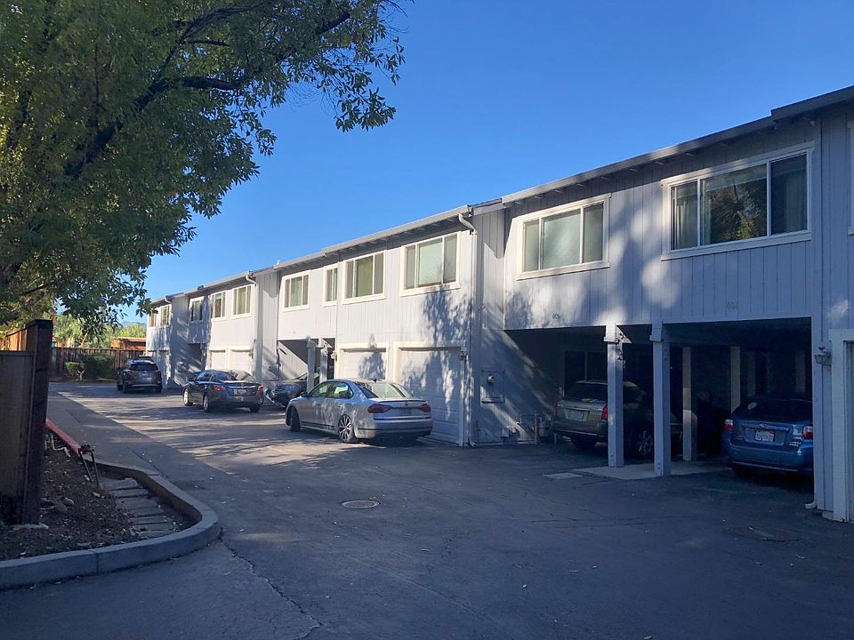 1st image of 609 Marathon Dr #609