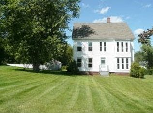 2 Ball Rd, Kingston, NH 03848