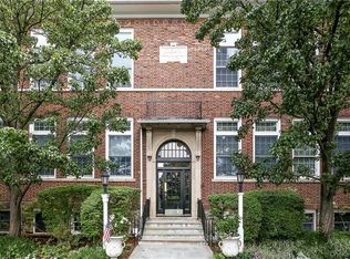 20 Whippoorwill Rd E, Armonk, NY 10504