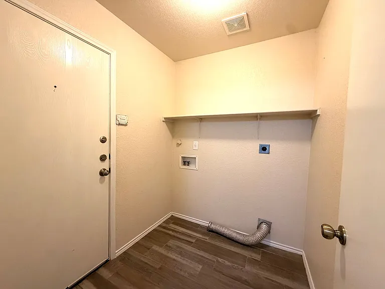 10114 Emerald Sun — Photo 20