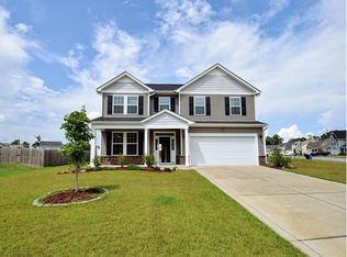 2137 Courtland Dr, Fayetteville, NC 28314
