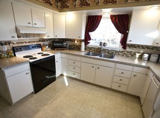 506 W Fremont Ave, Selah, WA