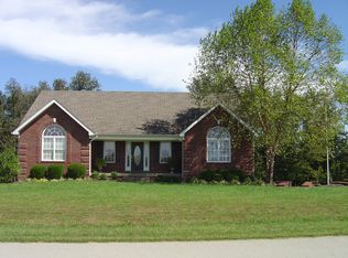 129 Creekside Dr, Coxs Creek, KY 40013