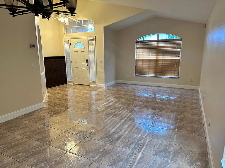 3000 Red Ruby Ct — Photo 9