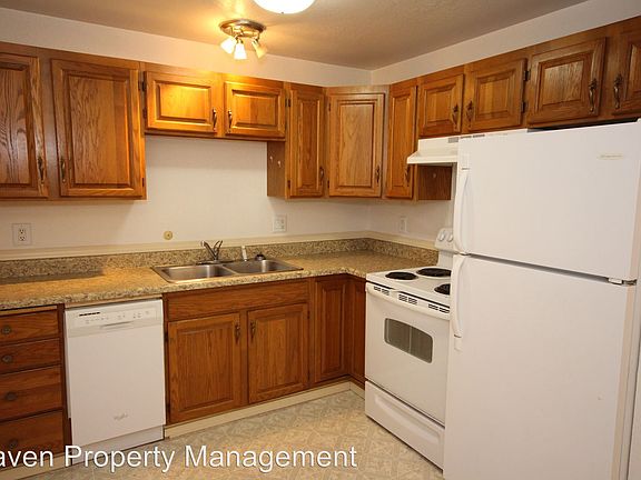 2nd image of 5142 Green Hills Ave NE