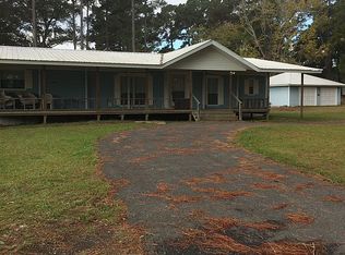 332 Hideaway Loop, Hemphill, TX 75948