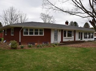 224 Courtland Rd, Indiana, PA 15701