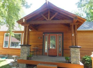 6005 Robinson St, Overland Park, KS 66202