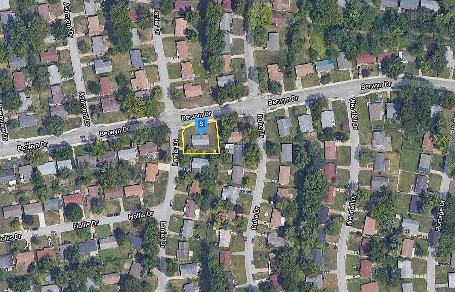 1st image of 9830 Lanier Dr