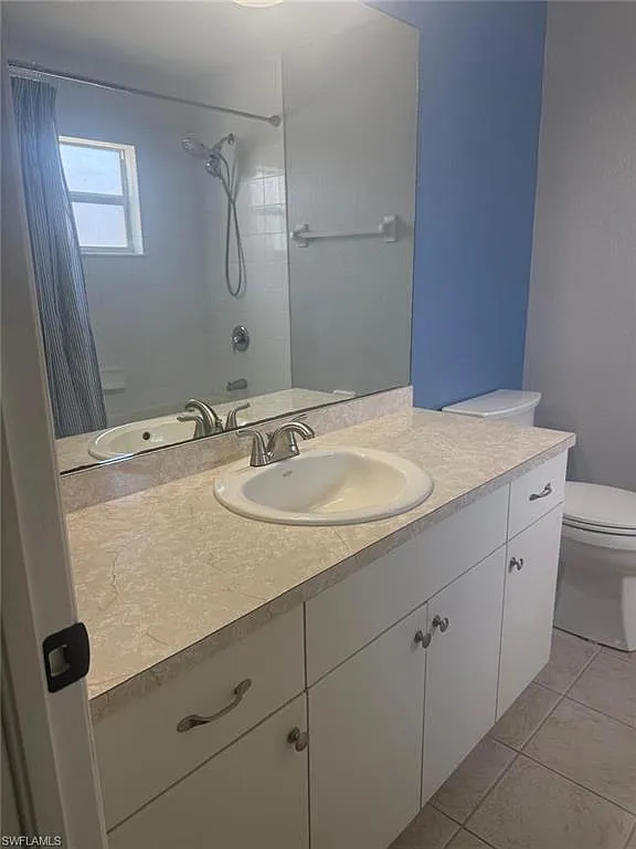 3 bed, 2.0 bath, 1528 sqft, $2,200 — Photo 2