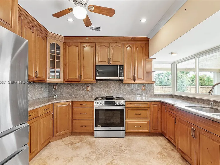 13241 SW 99th Ct — Photo 31