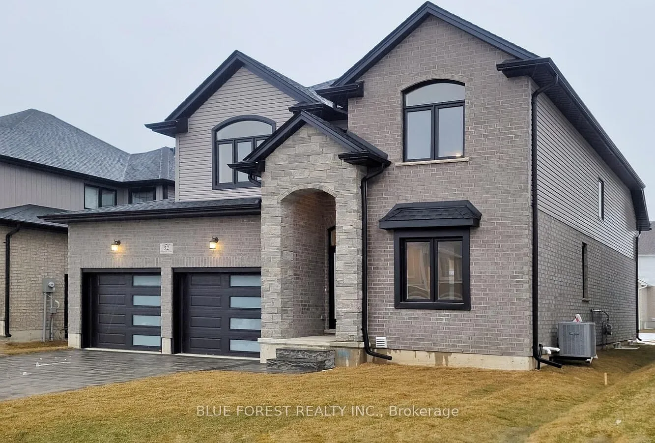 4 bed, $3,000 — Photo 2