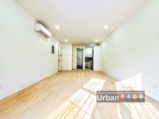Rented by Urban Pads | media 9
