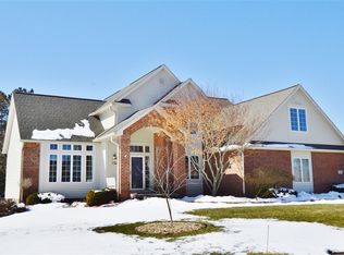 9464 Creek Bend Trl, Davison, MI 48423