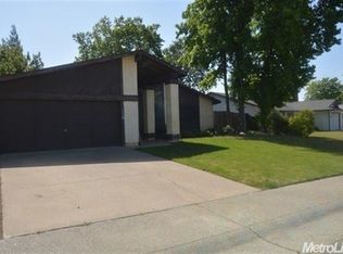 6986 Escallonia Dr, Citrus Heights, CA 95610