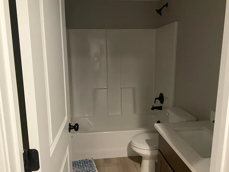 1431 Fremont Ave — Photo 4